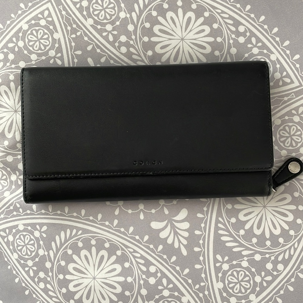 Authentic Vintage Leather Coach Wallet